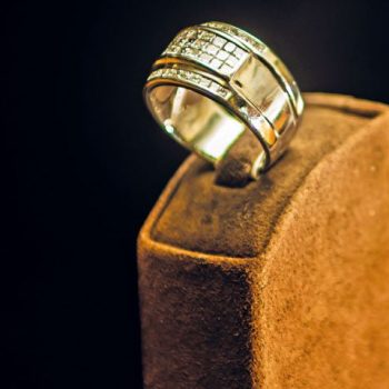 Gold ring