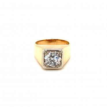 14ct Yellow Gold Diamond Solitaire Signet Ring 2.20ct